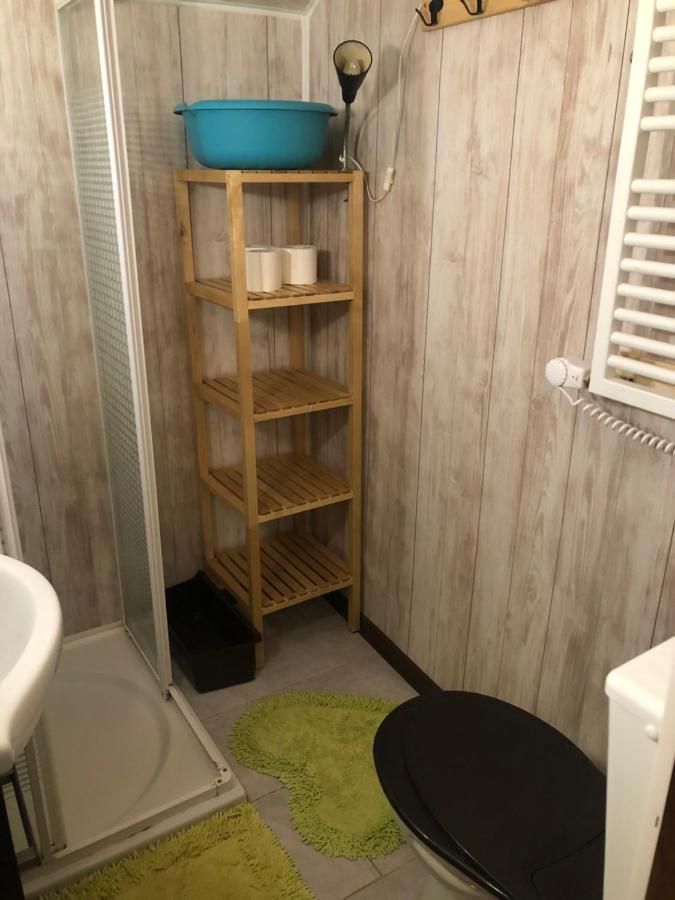 Letnisko Symsar 6, Drewniany Letniskowy Z Ogrodem Klebowo